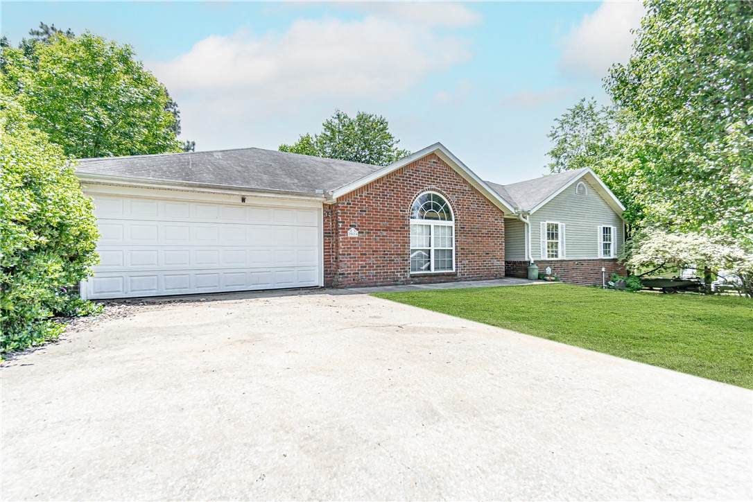 20614 Justin Drive - Photo 1