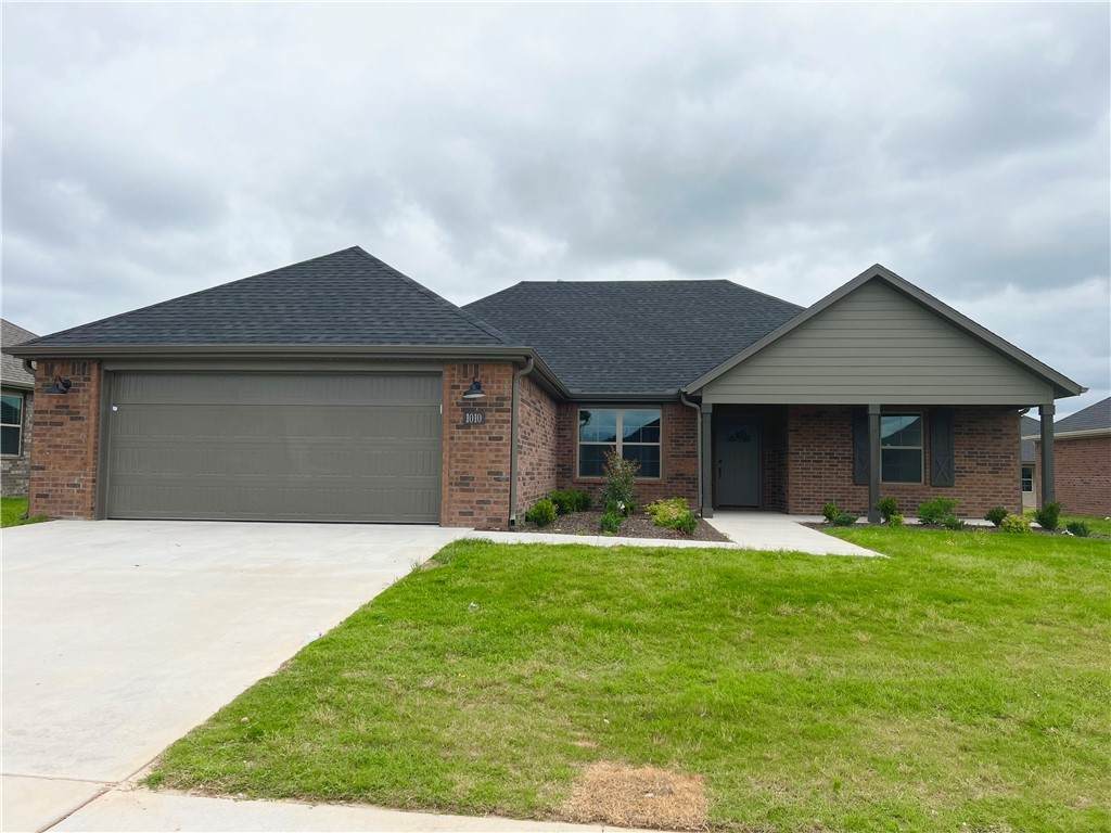 1010 Trailwood - Photo 1