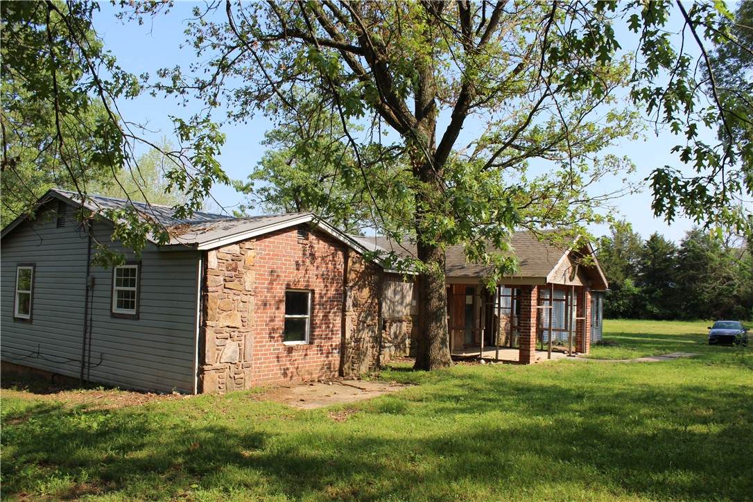 16670 Hewitt Springs Road - Photo 1