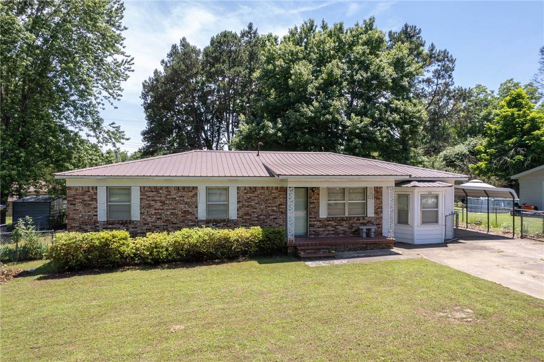 416 Daytona Street - Photo 1