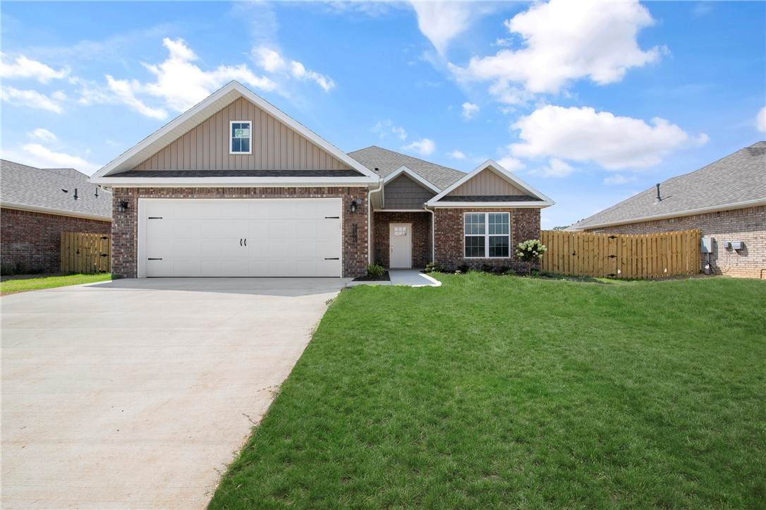 1501 Tracey Road - Photo 1