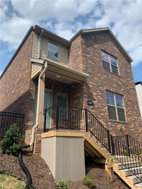 2369 Amherst Alley - Photo 1
