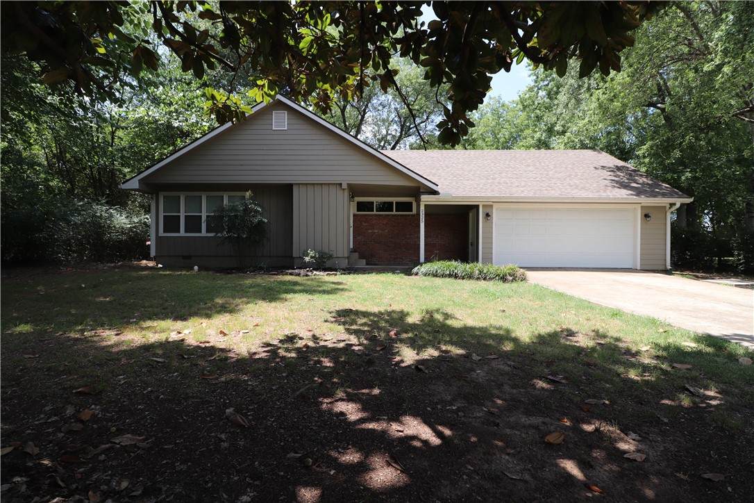 2325 Gooseberry Lane - Photo 1