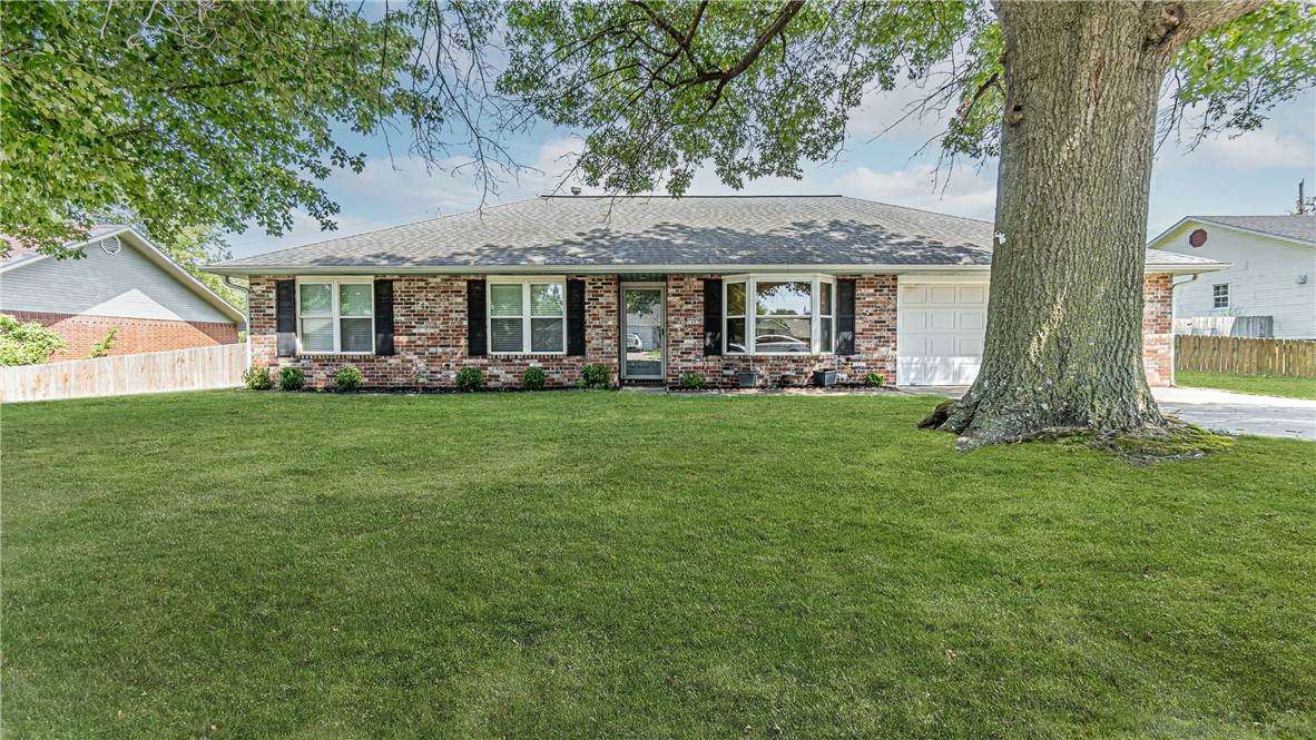 1497 Amy Circle - Photo 1