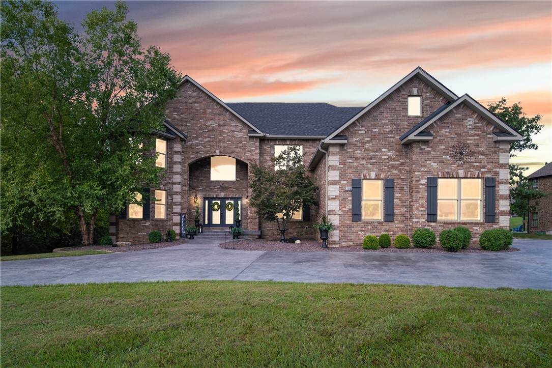 3820 Arbor Road - Photo 1