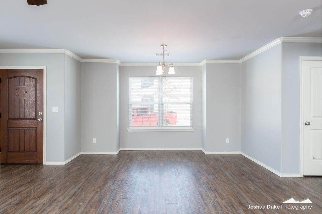 1258 Sicily Lane - Photo 1