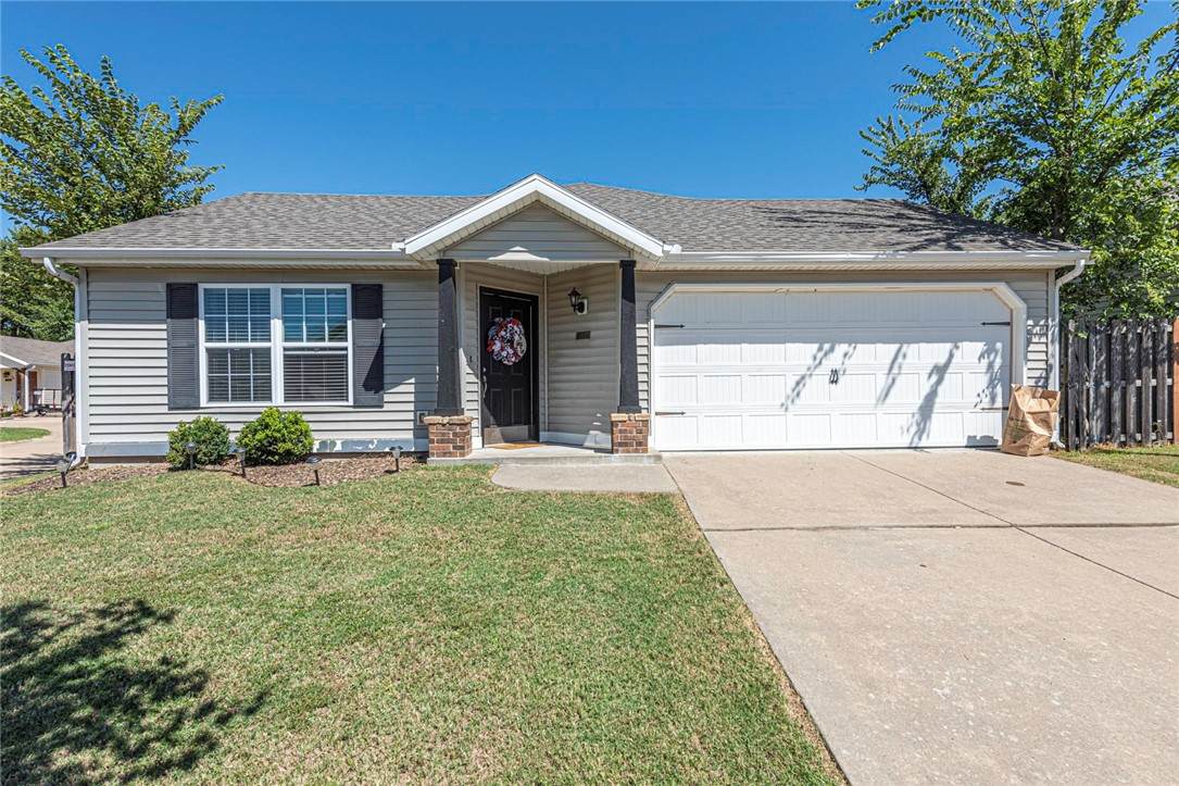 4416 Pecan Street - Photo 1