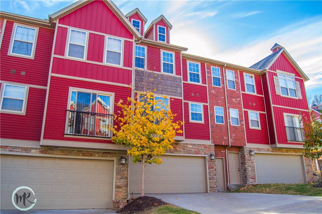 2829 Hillshire Drive - Photo 1