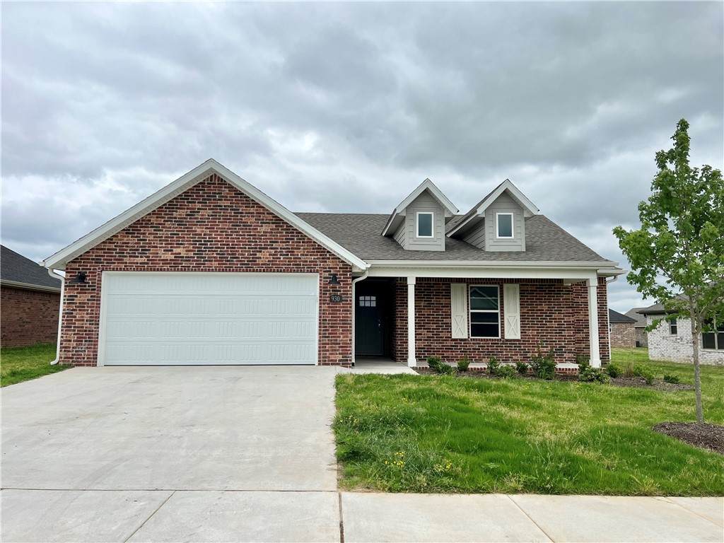 930 Trailwood Street - Photo 1