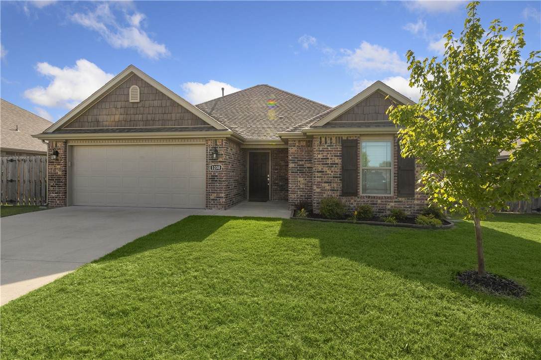 1230 Gardenia - Photo 1