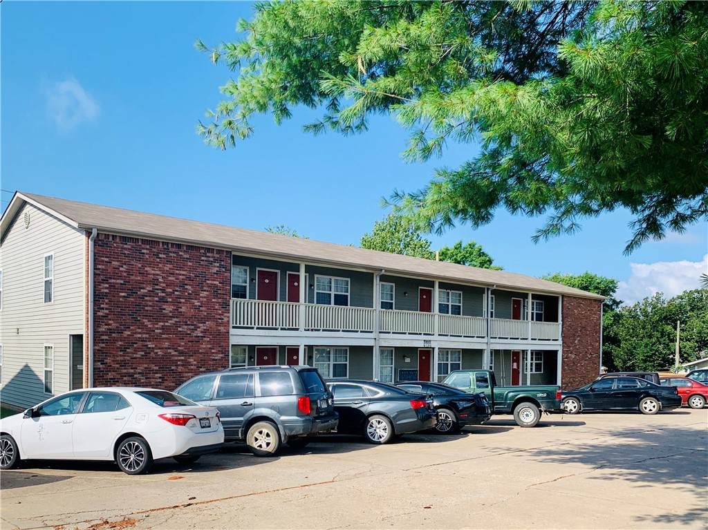 1810 Twin Springs Street - Photo 1