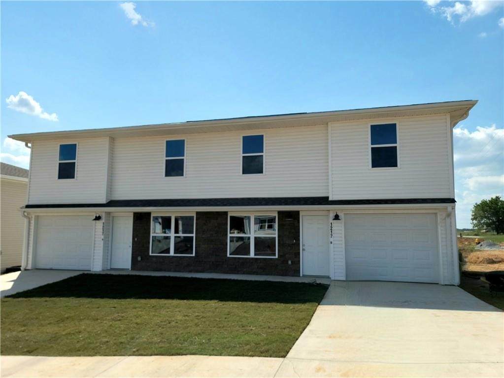 1207 Nedra Drive - Photo 1
