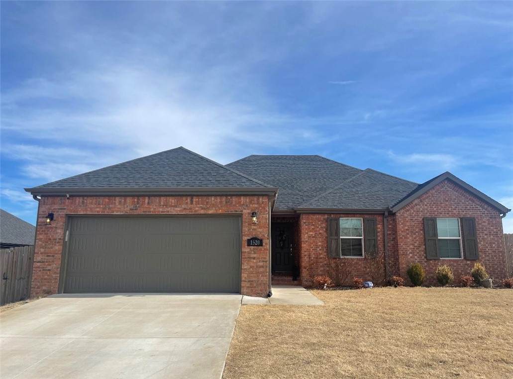 1520 Dawes Street - Photo 1