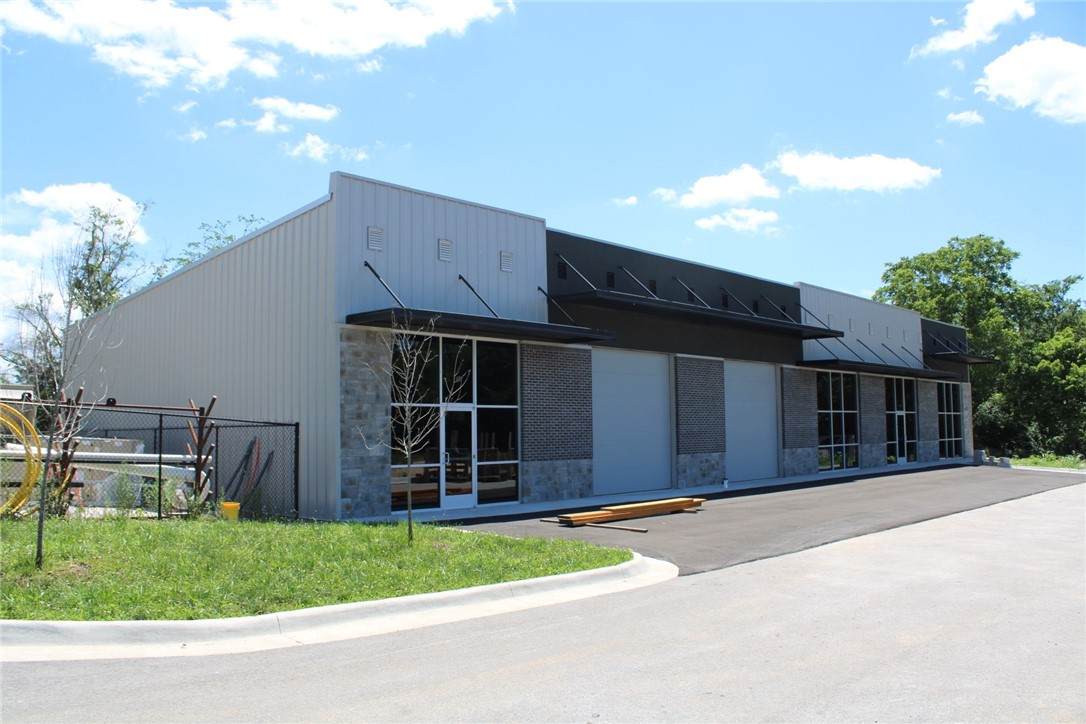https://bt-photos.global.ssl.fastly.net/arkansas/orig_boomver_1_1248193-2.jpg
