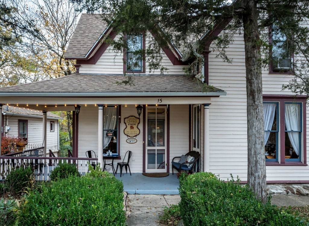 5 Ojo Street, Eureka Springs, AR 72632 (MLS 1261279) McNaughton