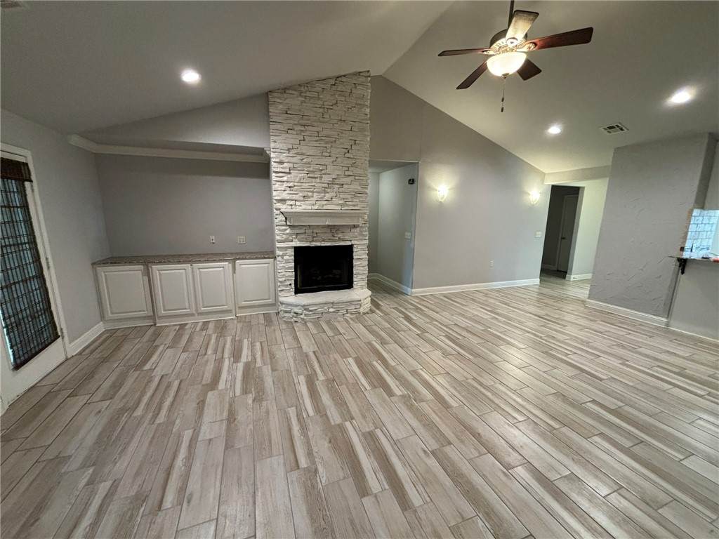 2129 East Oaks Drive - Photo 1