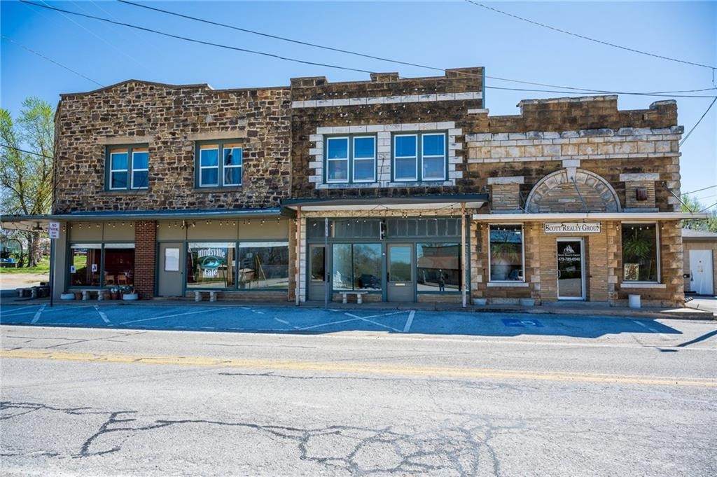4304 Main Street - Photo 1