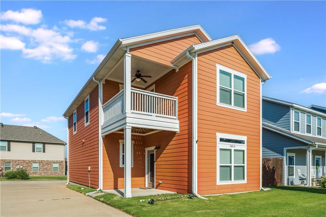 3814 Peachwood Drive - Photo 1