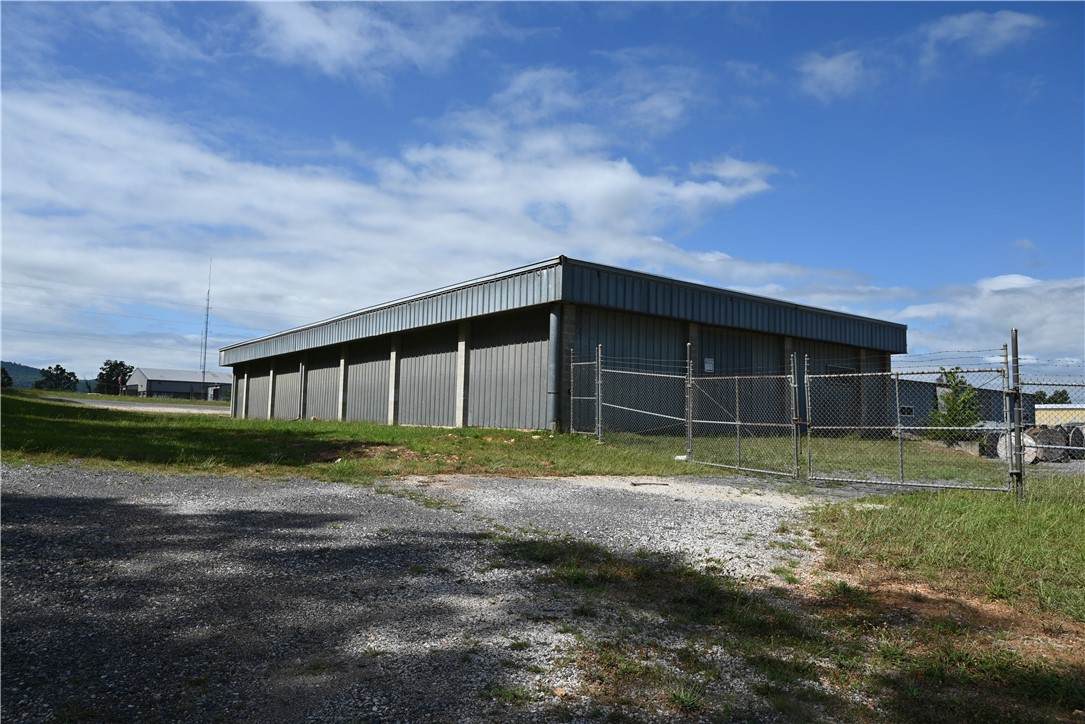 100 Tillco Drive - Photo 1