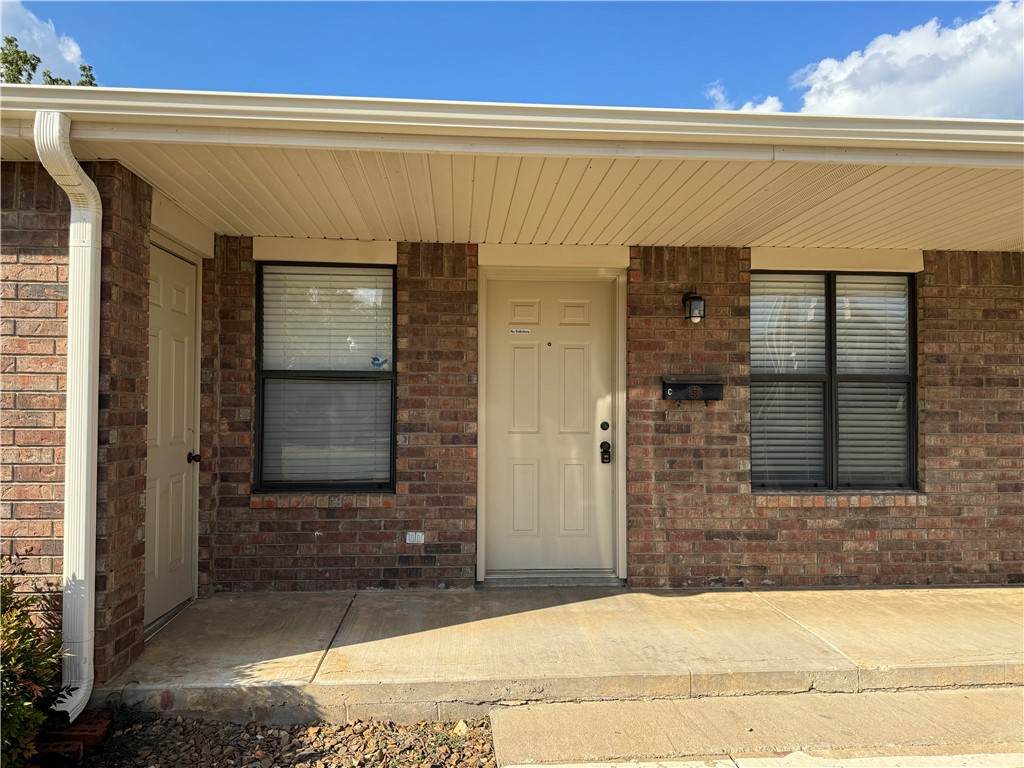 508 5th Street - Photo 1