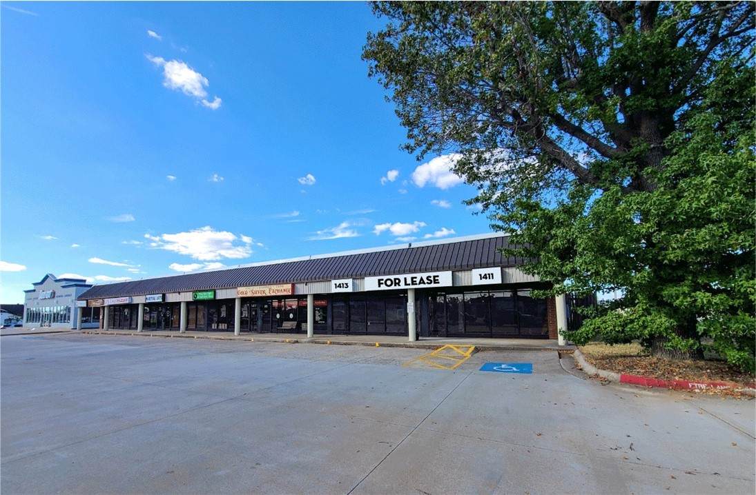 1413 Walnut Street - Photo 1