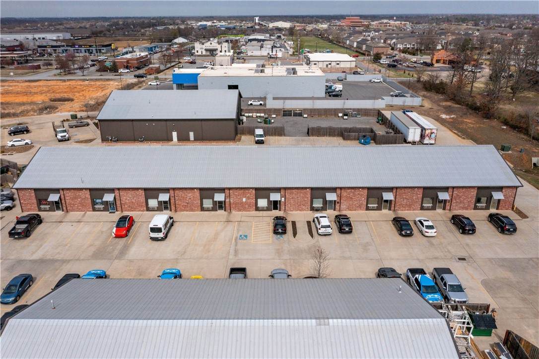 254 Maestri Road - Photo 1