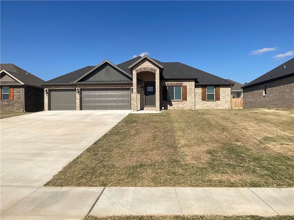 852 Sugar Loaf Road - Photo 1