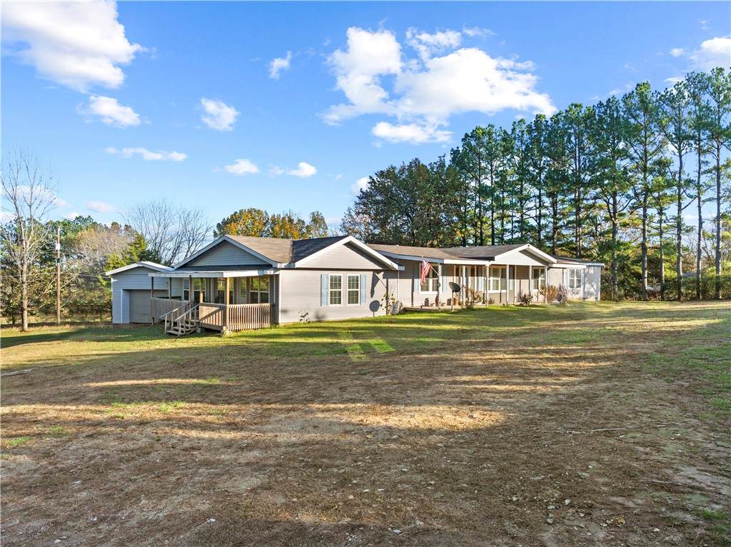 5522 Ray Drive - Photo 1