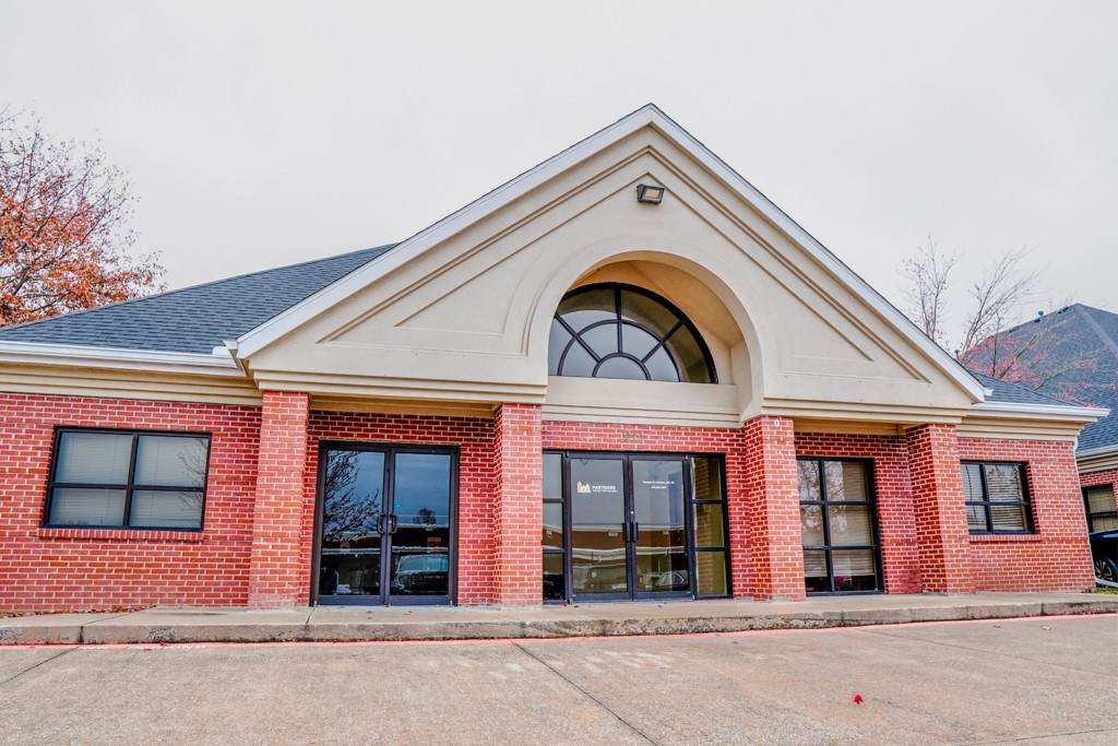 1670 Joyce Boulevard - Photo 1