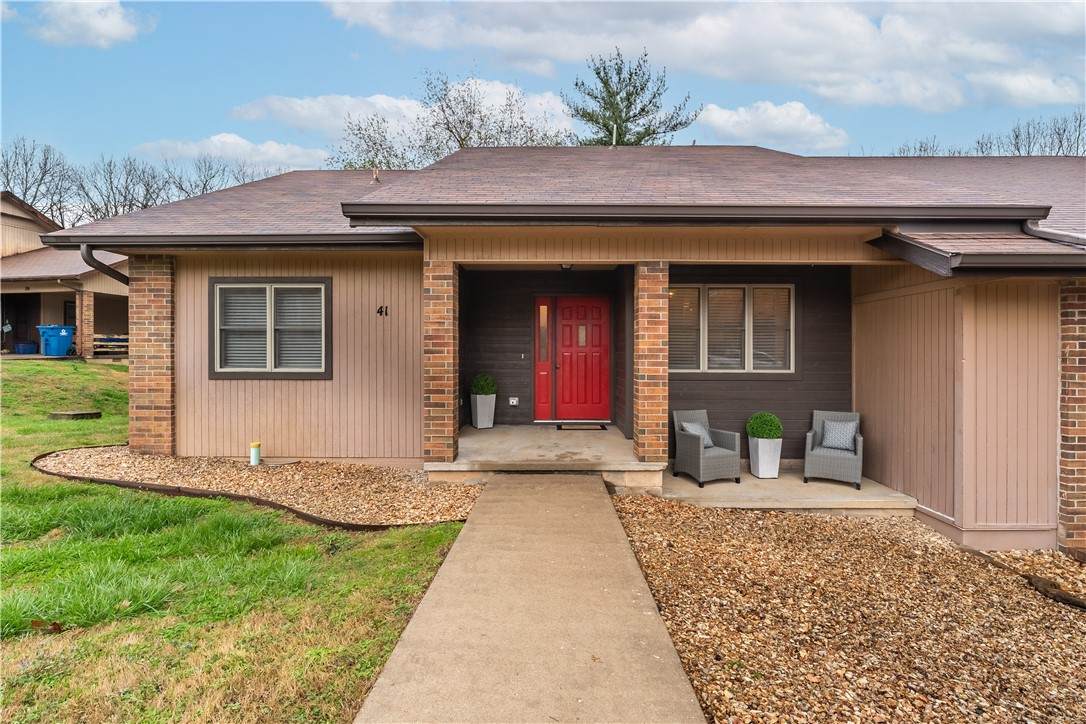 41 Walter Drive - Photo 1