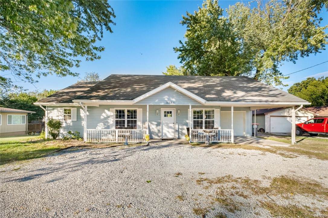 16568 Cypress Lane - Photo 1