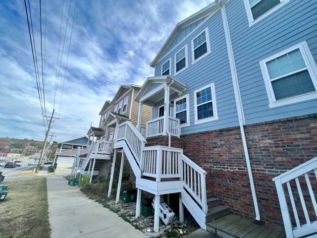 879 North Street - Photo 1