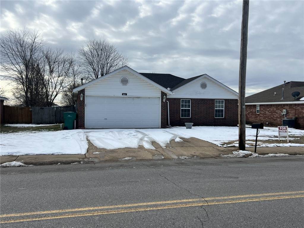 841 Bliss Street - Photo 1