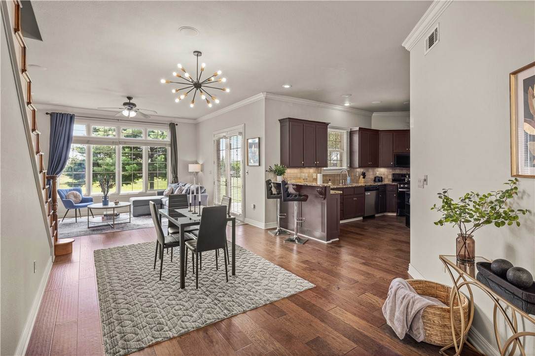 2640 Everest Avenue - Photo 1