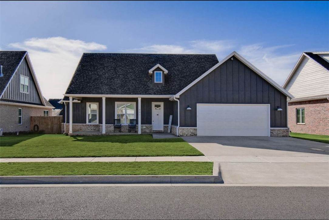 941 Petit Jean Street - Photo 1