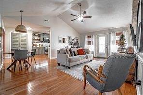 https://bt-photos.global.ssl.fastly.net/arkansas/orig_boomver_1_1298000-2.jpg