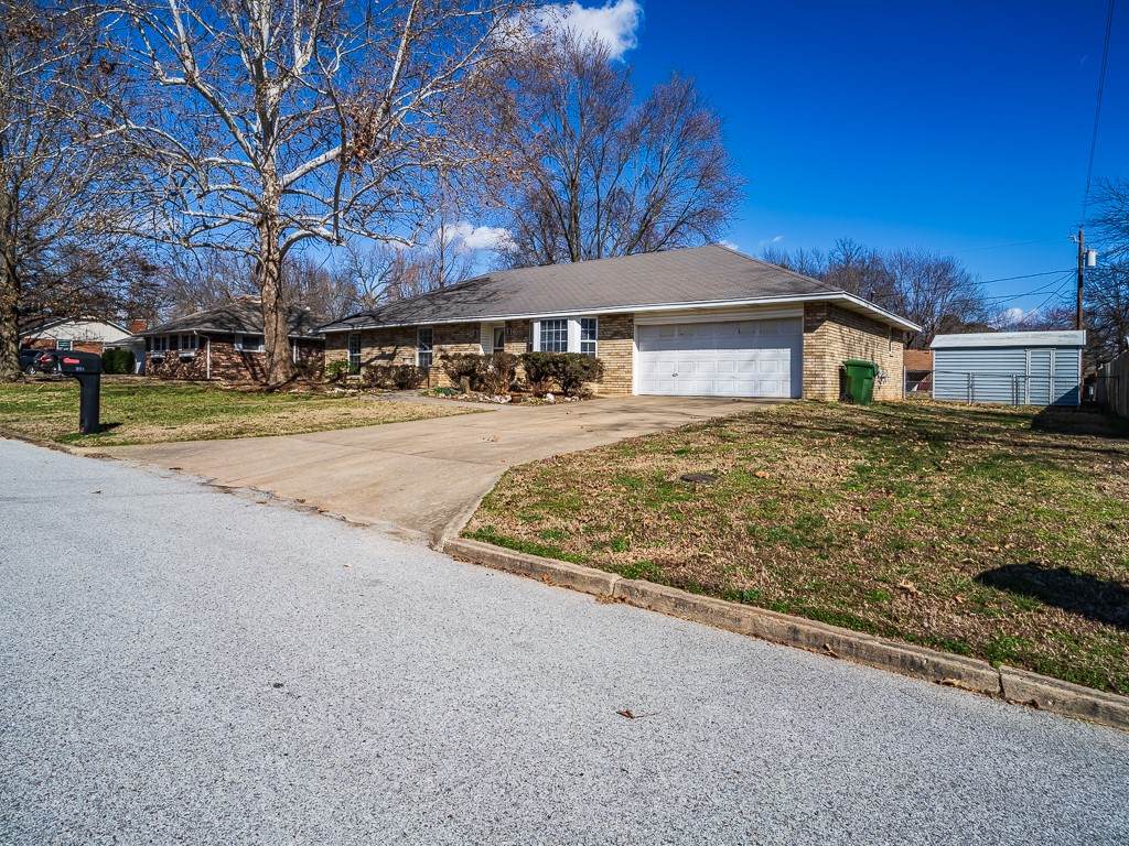 https://bt-photos.global.ssl.fastly.net/arkansas/orig_boomver_1_1304661-2.jpg