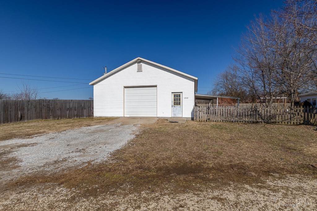 https://bt-photos.global.ssl.fastly.net/arkansas/orig_boomver_1_1305335-2.jpg