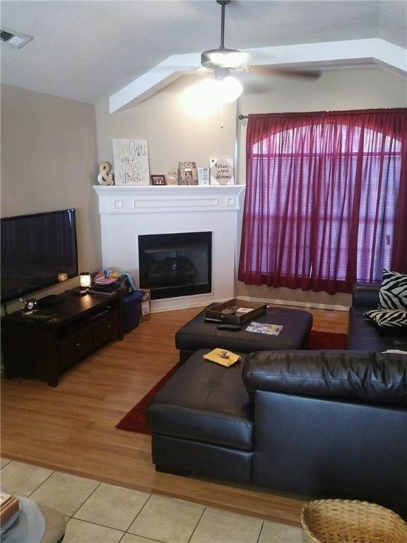https://bt-photos.global.ssl.fastly.net/arkansas/orig_boomver_1_1305390-2.jpg