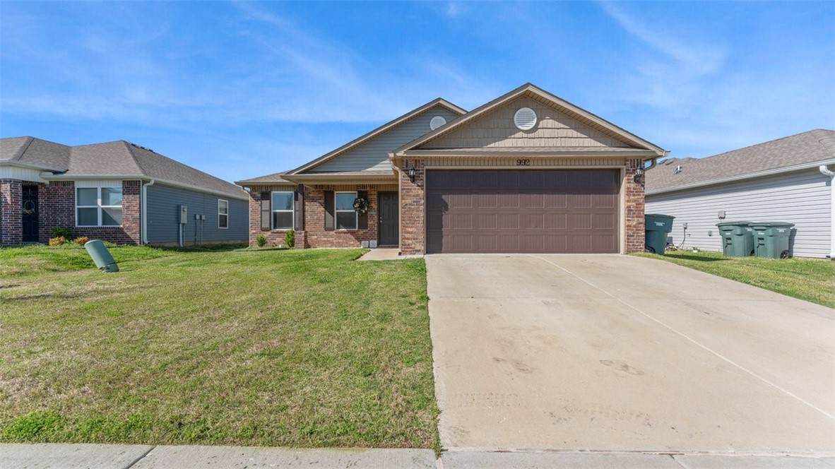 992 Starling Street - Photo 1