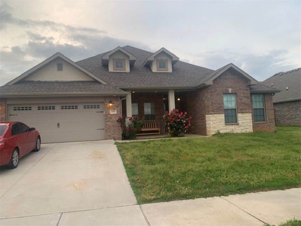 214 Hunt Street - Photo 1