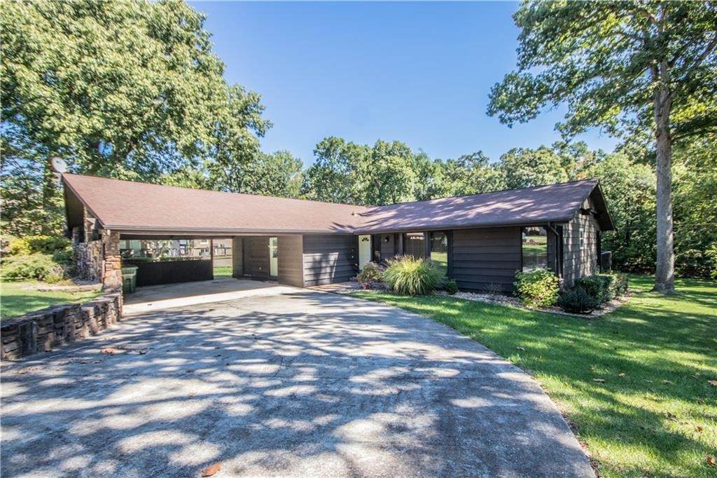 403 37th Street - Photo 1