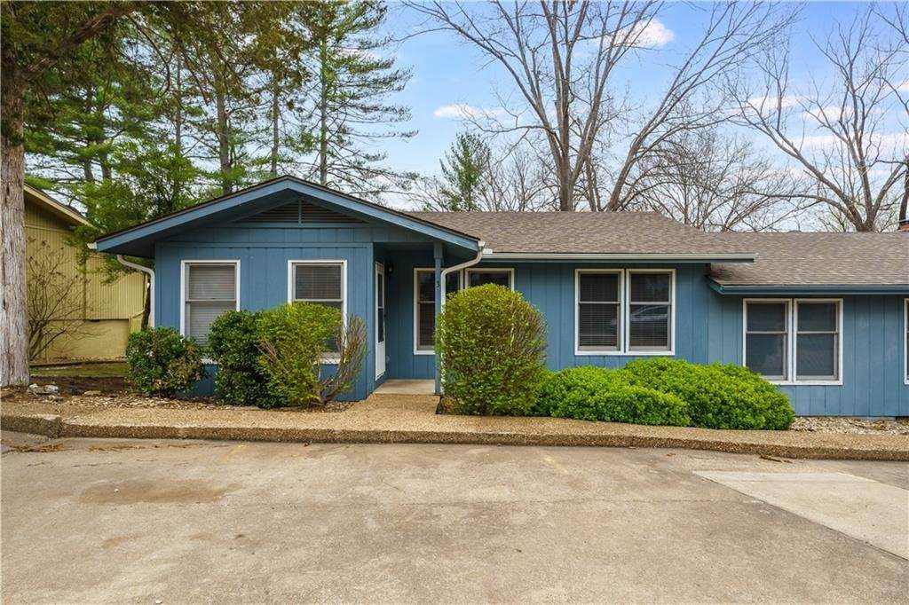 3 Tiffany Lane - Photo 1