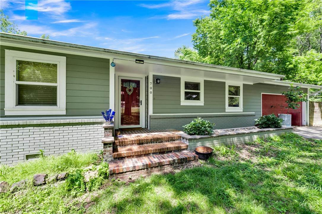 700 Edna Street - Photo 1