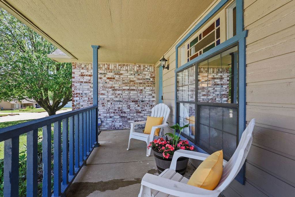 1110 Meadowlark Lane - Photo 1
