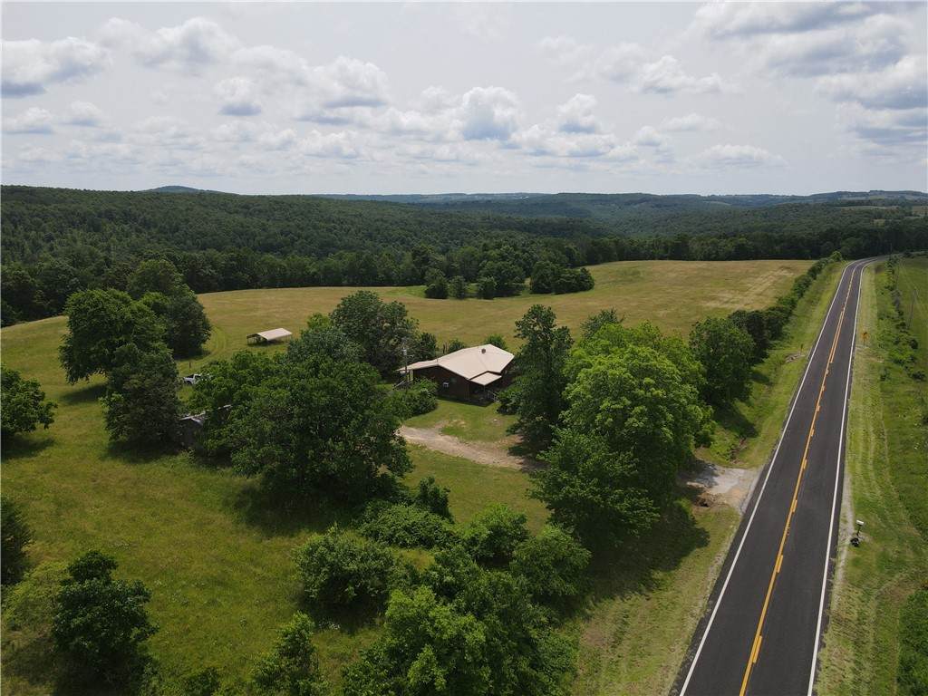21052 Highway 27 - Photo 1