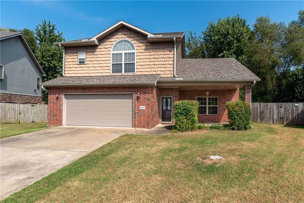 1103 Phoenix Street - Photo 1