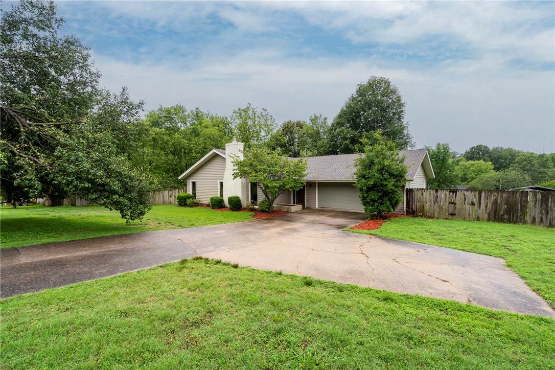 2176 Orchard Hill Road - Photo 1