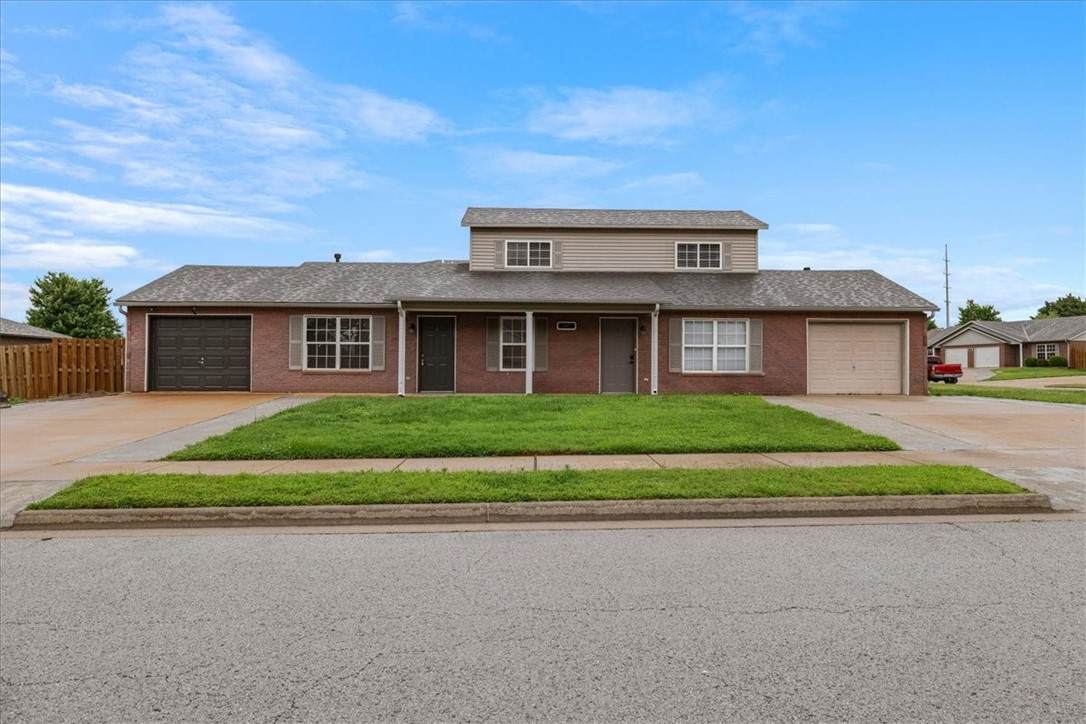 3402 Victoria Place - Photo 1