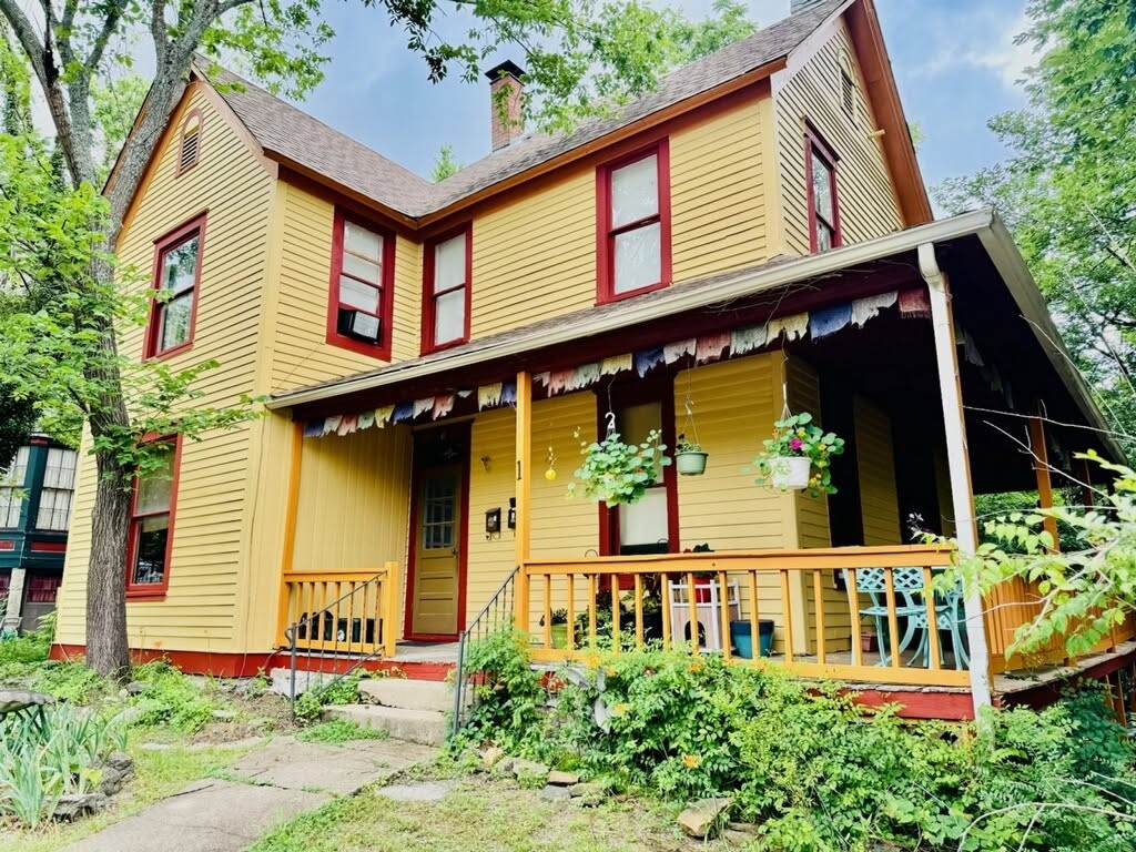 1 Ridgeway Avenue - Photo 1